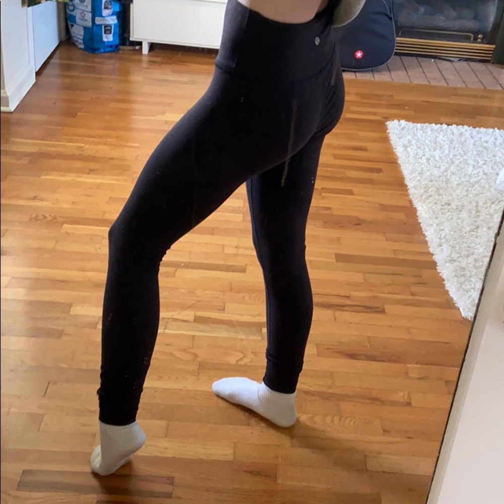 lululemon black leggings